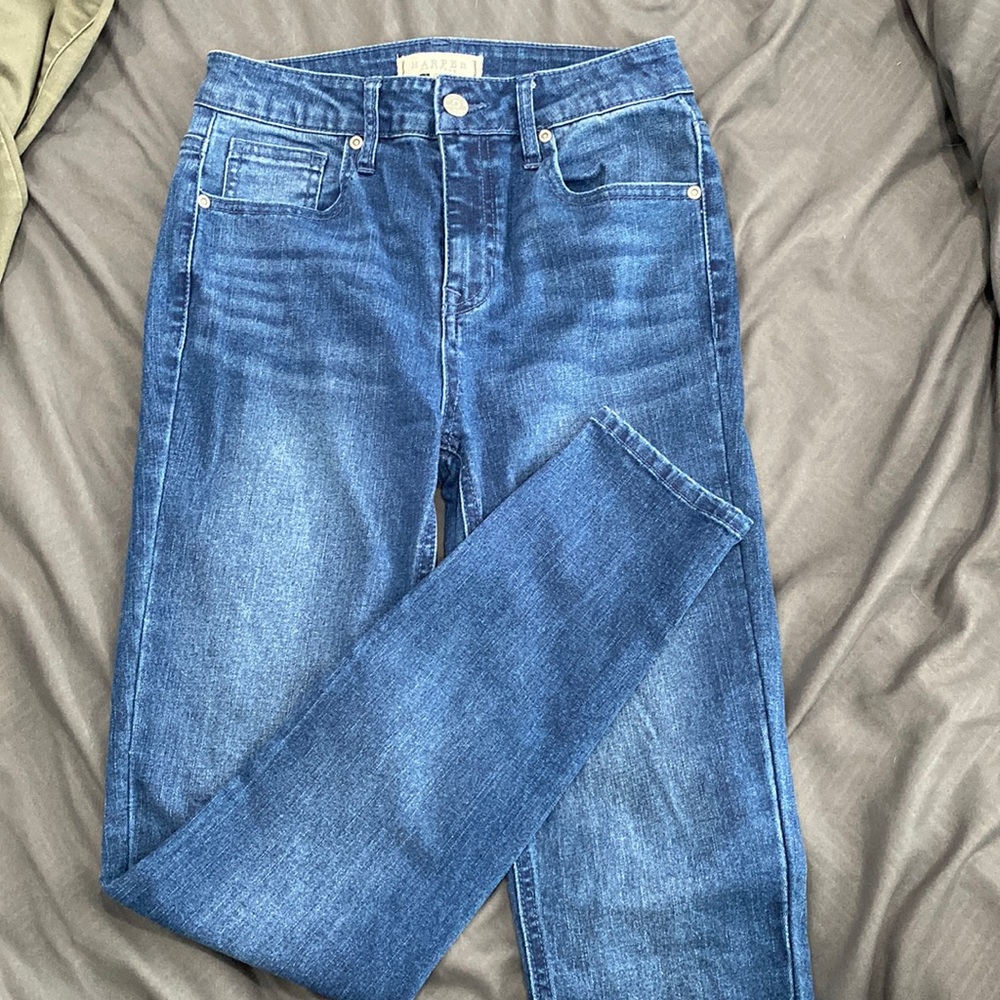 Women’s Skinny Jeans